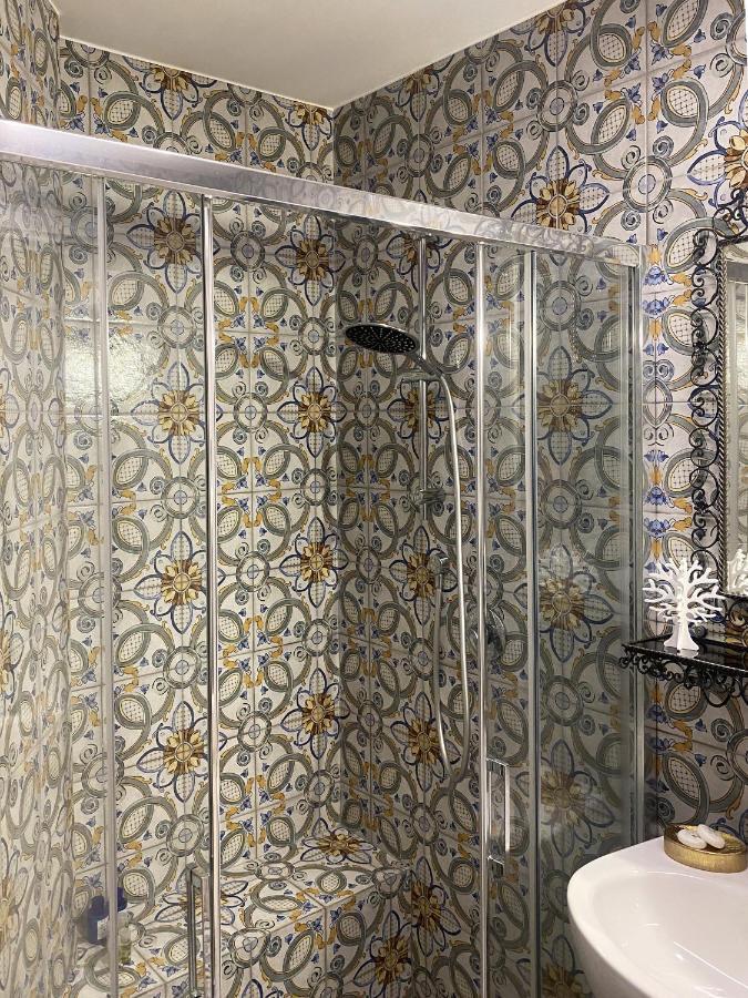 קטאניה Emanuele Domus Apartment מראה חיצוני תמונה
